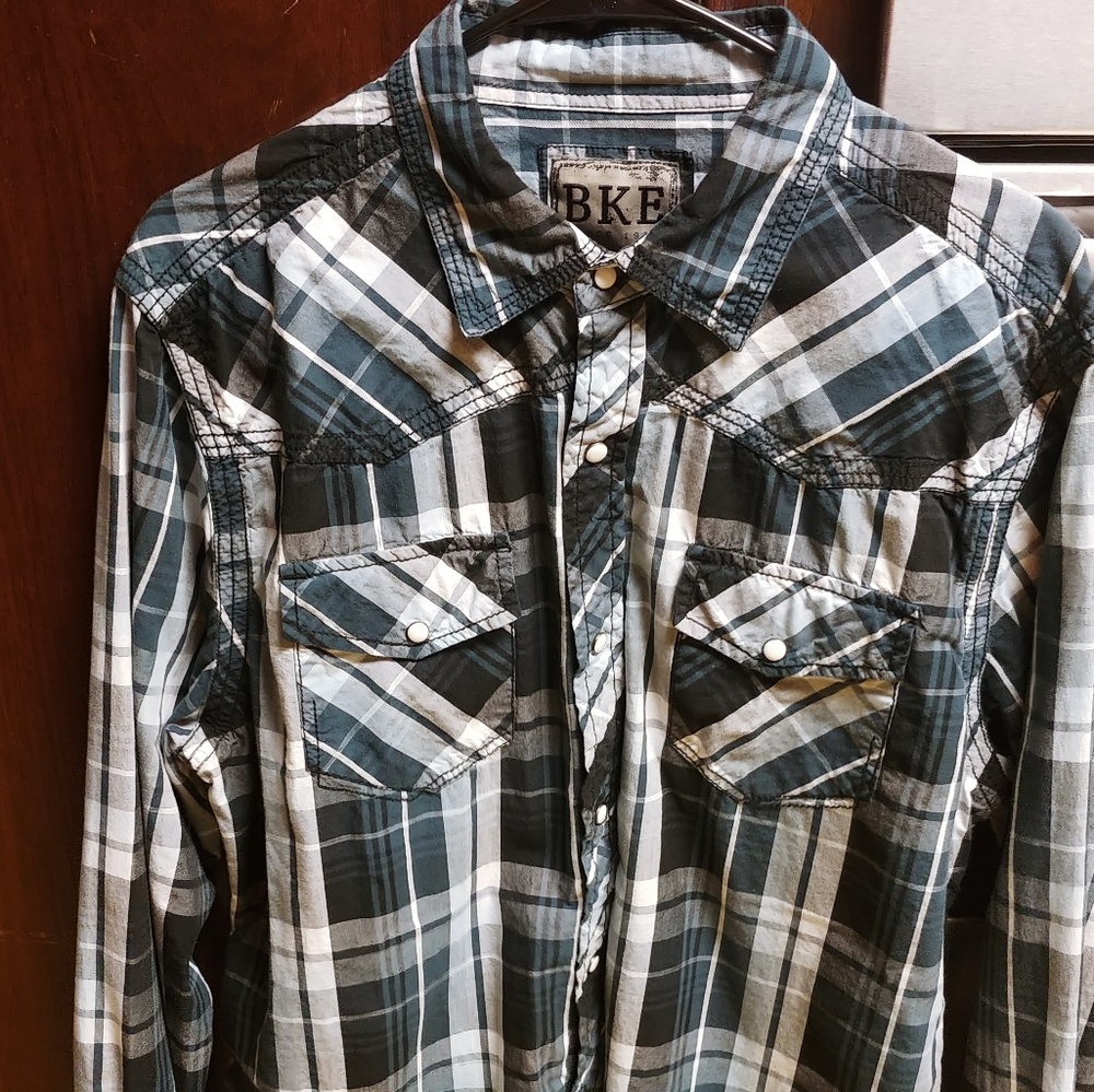 Men's BKE casual button down shirt